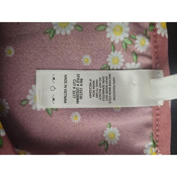 Heartandburrow Junior's Pink Floral Sleeveless Sundress with Straps Size 6 - Picture 4 of 5